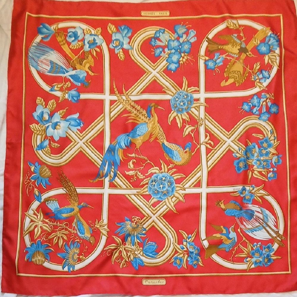 🕊️ Hermès Caraïbes 90 Silk Scarf Red Tropical Birds Christiane Vauzelles